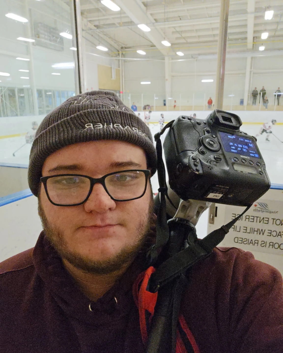 Jordan Ioannoni Rinkside with Canon 1DX